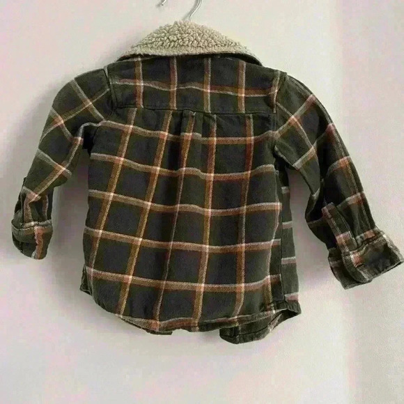 Carters flannel 12mo - Picture 2 of 5